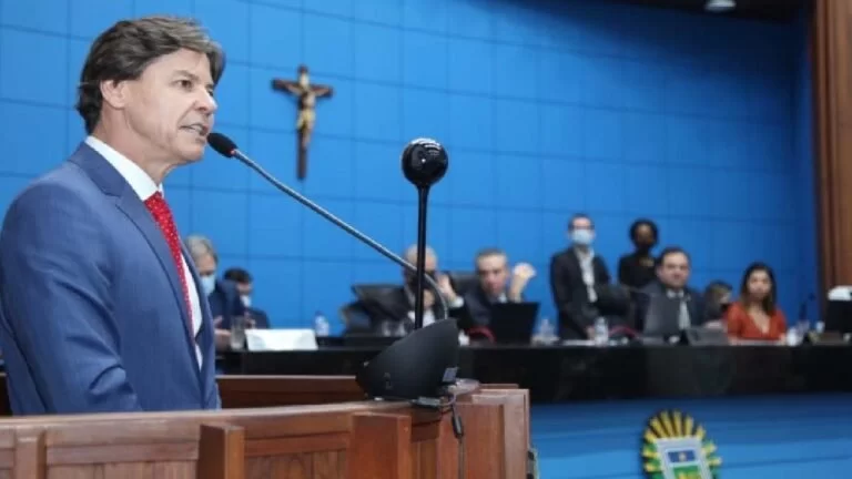 Paulo Duarte toma posse como deputado estadual na ALEMS