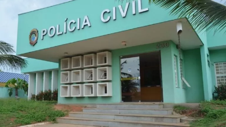 Idoso é preso acusado de matar cão a facadas e jogar corpo do animal em Rio