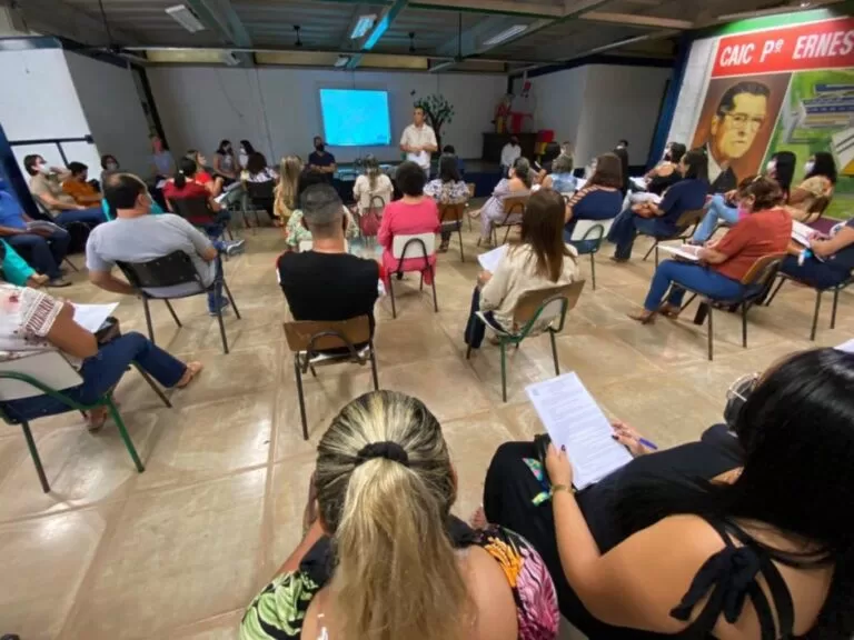 Prefeitura publica relação de diretores escolares para ano letivo 2022