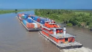 Leia mais sobre o artigo Porto Murtinho: Exportações podem atingir 1,2 mi de toneladas com aumento de 80% na hidrovia