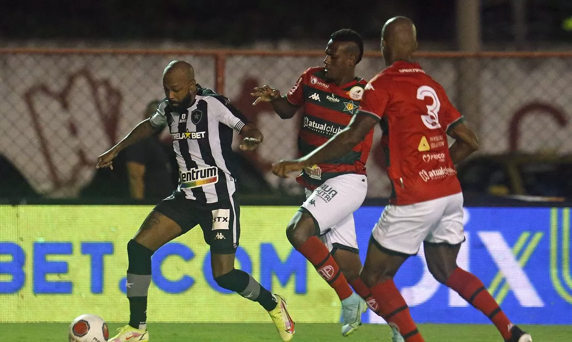 Leia mais sobre o artigo Botafogo é superado pela Portuguesa no Campeonato Carioca