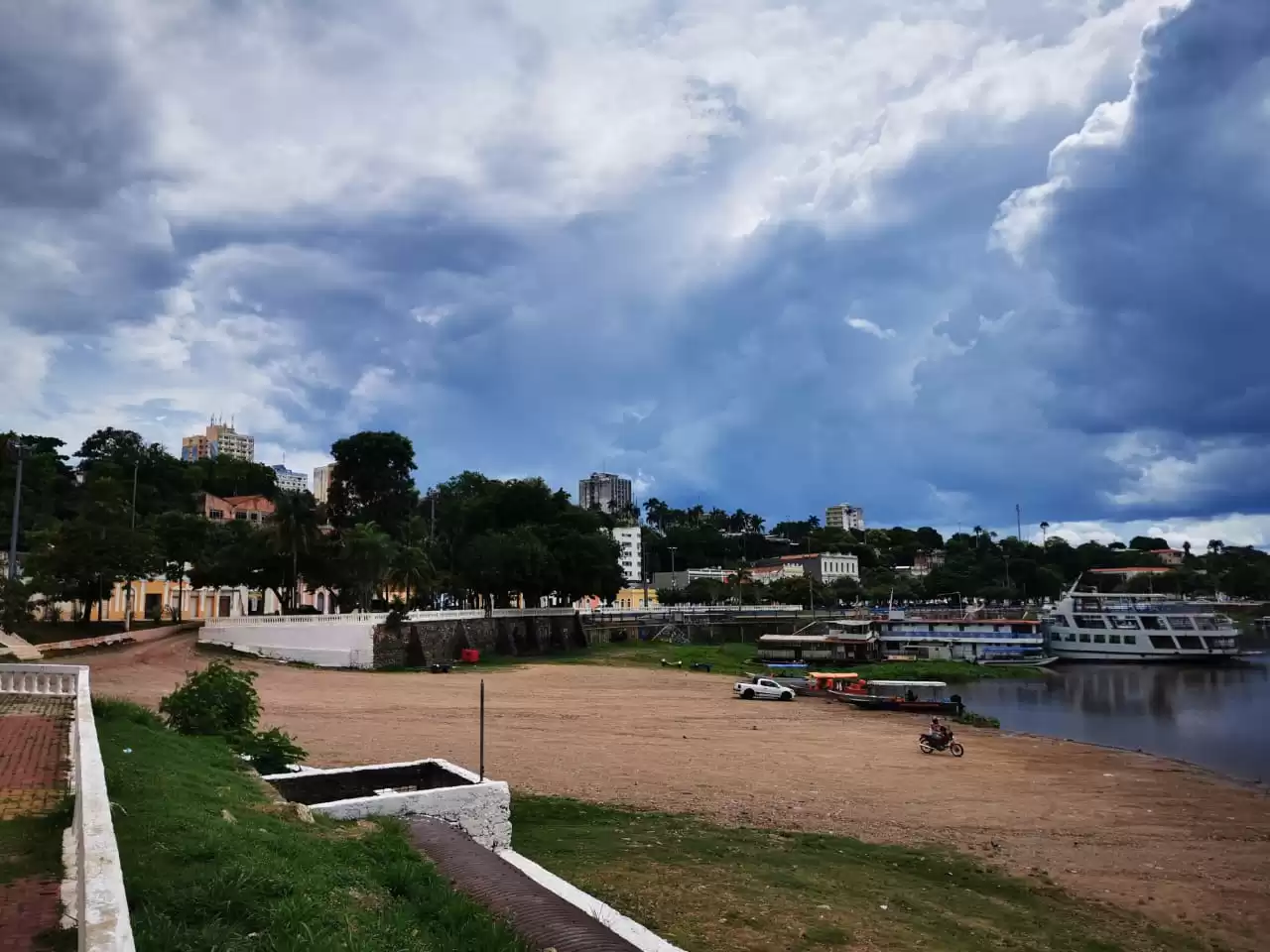 Você está visualizando atualmente Meteorologia prevê fevereiro com alívio na estiagem e temperaturas dentro de média