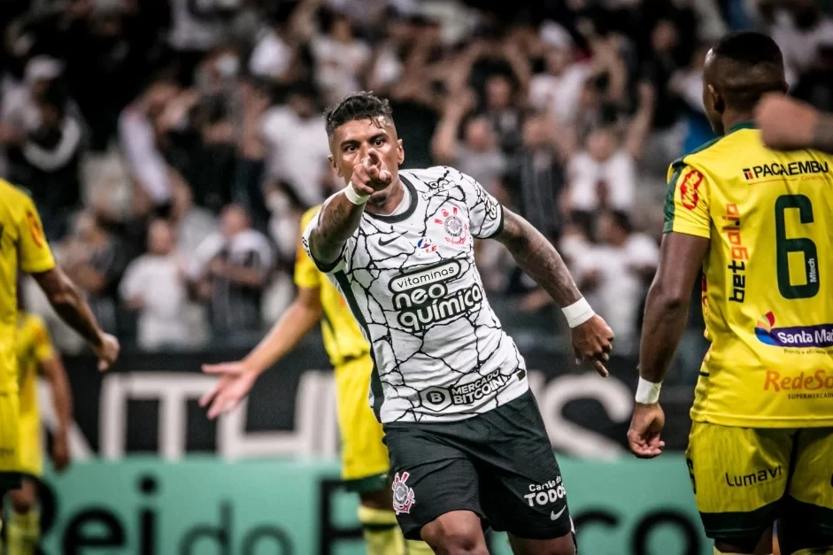 Leia mais sobre o artigo Paulinho faz de novo, Corinthians decide no primeiro tempo e bate Mirassol