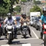 Anistia de IPVA e licenciamento para motos  continua valendo em MS