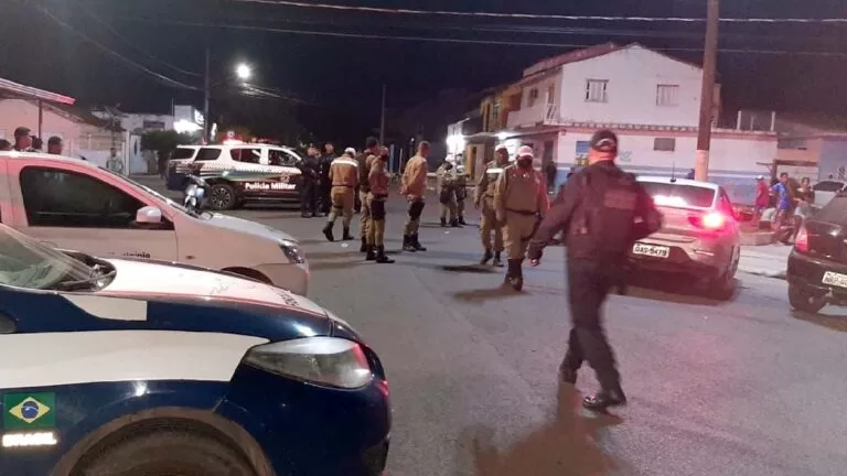 Operação trânsito seguro aborda 43 veículos na parte alta de Corumbá