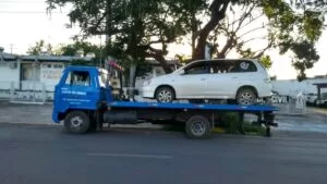 Leia mais sobre o artigo Embriagado, motorista boliviano é detido após quase provocar acidente na Ramão Gomez