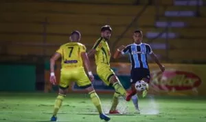 Leia mais sobre o artigo Grêmio perde para Mirassol e cai na primeira fase da Copa do Brasil