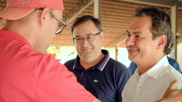 Marquinhos Trad se reúne com lideranças políticas e população de São Gabriel do Oeste