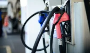 Leia mais sobre o artigo Petrobras aumenta preço de venda de gasolina para as distribuidoras