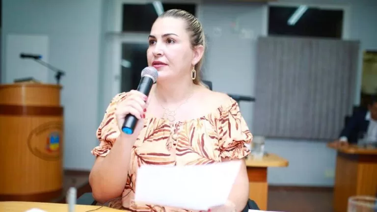 Projeto de Lei obriga fixação de cartazes sobre o direito da parturiente