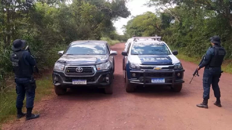Patrulha Rural recupera caminhonete e prende receptador na Estrada Parque