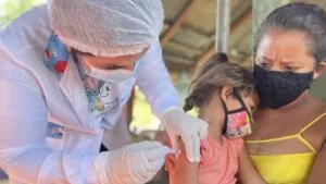 Leia mais sobre o artigo Corumbá realiza dia “D” Vacinação contra Sarampo e Influenza, com 13 pontos de imunização