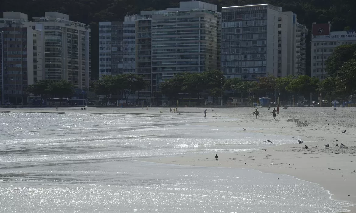 No momento, você está visualizando Pesquisa da UFF comprova existência de superbactérias nas praias