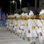 Com desfile empolgante Major Gama exalta influência feminina e se candidata ao título