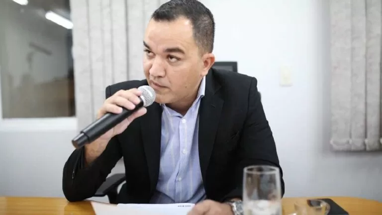 Projeto de Lei proíbe Planos de Saúde limitar atendimento a pessoas com TEA