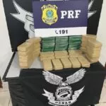 Ação conjunta da Polícia Civil e PRF, prende idosa, o filho e neto com 54 Kg de cocaína em MS