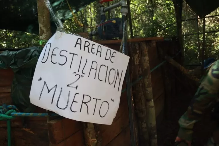 Felcn identifica laboratório de cocaína na fronteira de US$ 500 mil