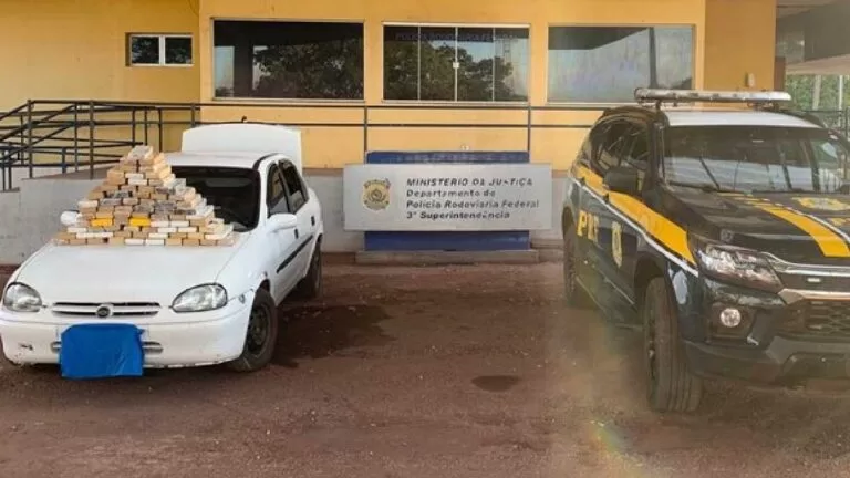 PRF apreende 74 Kg de cloridrato e pasta base de cocaína na BR-262
