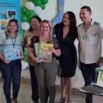 Escolas da REE de Corumbá recebem kit de livros infanto-juvenis escritos por Mara Calvis