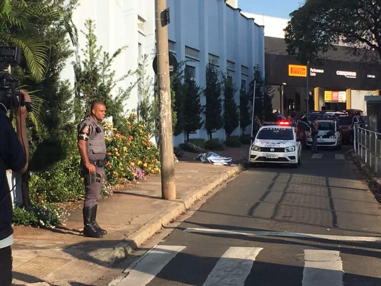 Em surto homem mata três passageiros a facadas em ônibus no interior de São Paulo