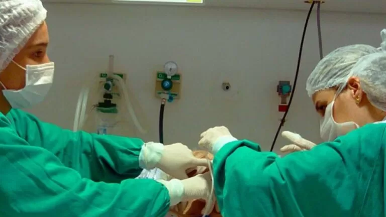 Projeto que institui presença de dentistas nas UTI’s de MS é aprovado em 2ª discussão