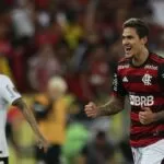 Flamengo volta a derrotar Corinthians e avança na Libertadores