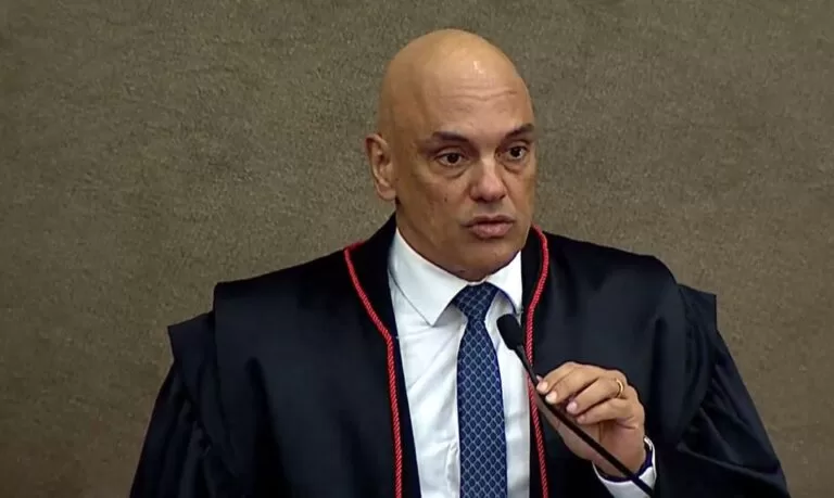 Alexandre de Moraes alerta sobre explosões no STF: “Não é um fato isolado”