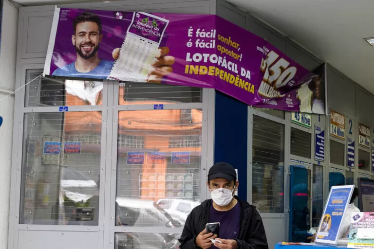 Lotofácil da Independência sorteia R$ 180 milhões neste sábado (10); saiba como jogar