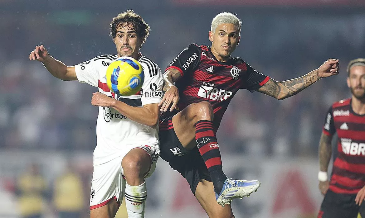 Leia mais sobre o artigo Flamengo e São Paulo disputam primeira vaga na final da Copa do Brasil