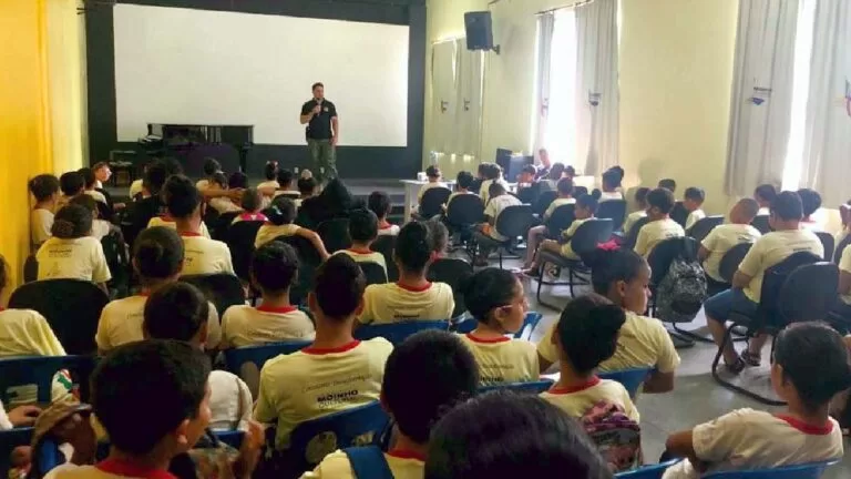 DAIJI realiza palestra com alunos do Instituto Moinho Cultural