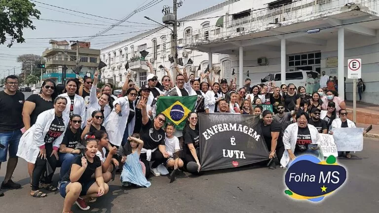 Enfermeiros de Corumbá participam de manifestação nacional em defesa do piso salarial