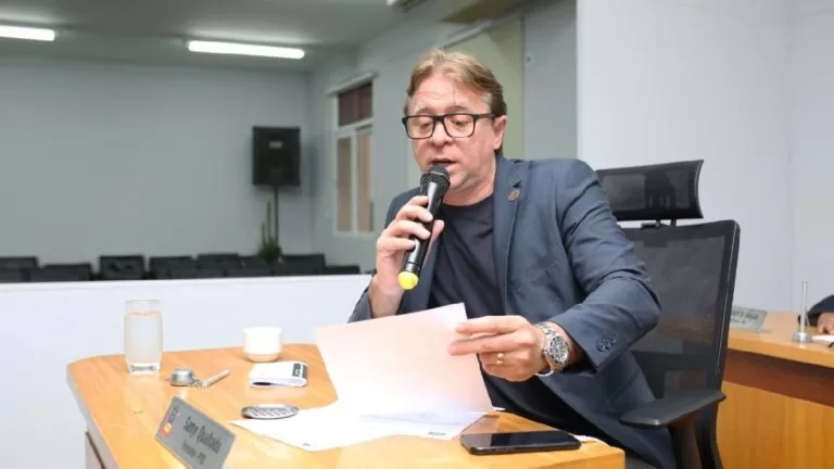 Vereador pede retorno dos serviços de prótese dentária em Corumbá