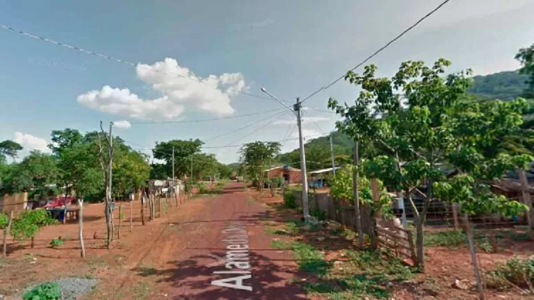 Vereador solicita pavimentação de duas alamedas no Jatobazinho