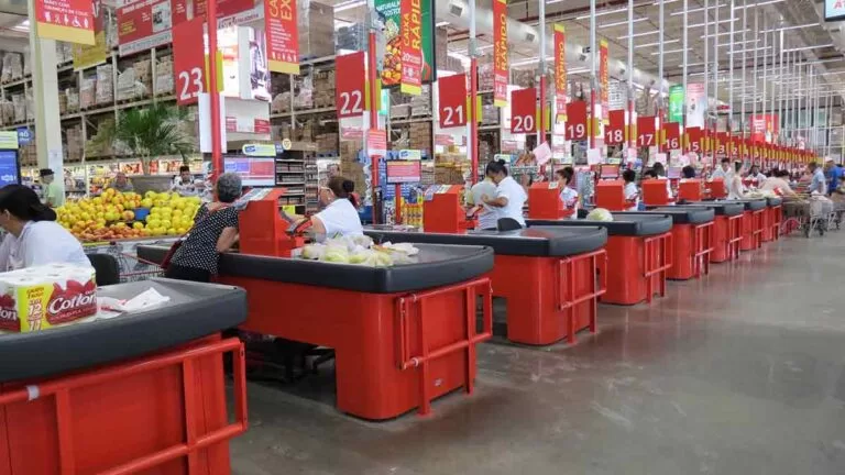 Atacadista da capital abre 133 vagas de emprego que não exigem experiência