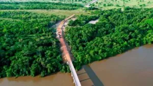 Leia mais sobre o artigo Fundersul integra o Pantanal com R$ 930 milhões de investimentos em 1,5 mil km de novas estradas