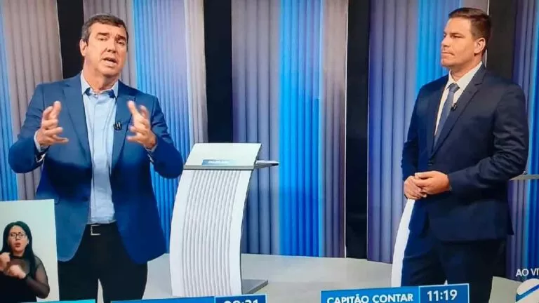 Riedel cumpre promessa e publica certidões negativas dele, da esposa e do vice