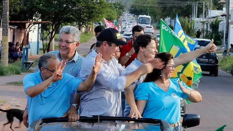 Eduardo Riedel é recebido com festa e apoio popular em Corumbá e Ladário