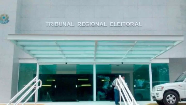 Justiça suspende pesquisas irregulares que mostravam suposta liderança de Contar no 2º turno