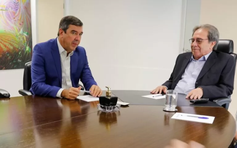 O TCE é um estabilizador da democracia, afirma Riedel em visita à Corte