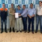 Sanesul firma parceria institucional com Corpo de Bombeiros para combater incêndios