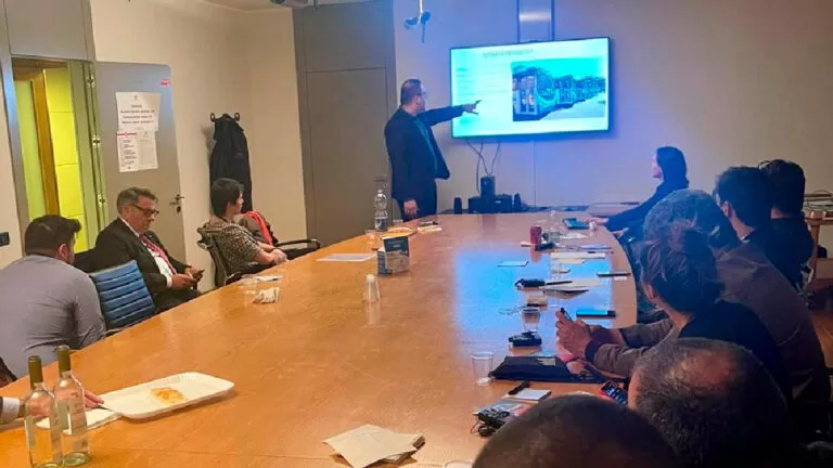 App de recarga do transporte público de Dourados chama atenção de europeus