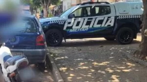 Leia mais sobre o artigo Foragido da justiça é preso pela PM durante fiscalização de trânsito em Corumbá