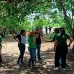 Estudantes da Escola JGP visitam APA Baía Negra e dialogam sobre preservação