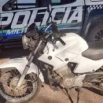 Foragido se esconde em banheiro, mas acaba preso após furtar motocicleta em Corumbá