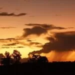 Previsão do tempo indica sol e pancadas de chuva neste domingo em MS