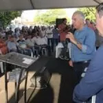 Reinaldo entrega novo pronto-socorro e assina ordem para obras em estradas pantaneiras