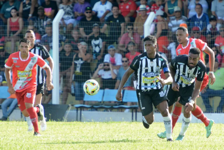 Operário confirma favoritismo e vence clássico contra o Comercial