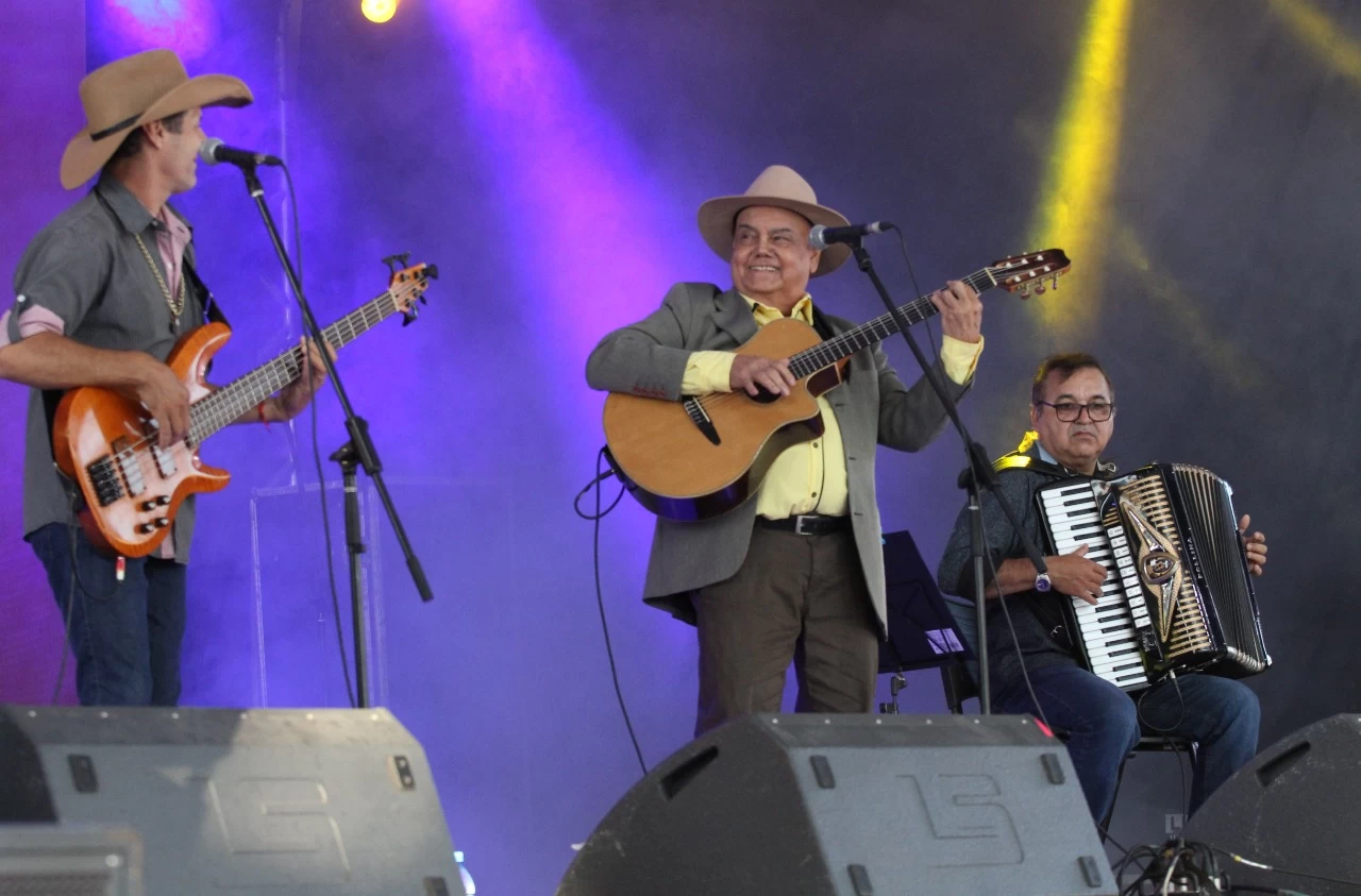 Leia mais sobre o artigo MS participa do Festival de Chamamé de Corrientes com músicos e delegação