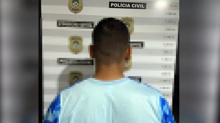 Polícia Civil de Ladário prende homem por importunação sexual de adolescente