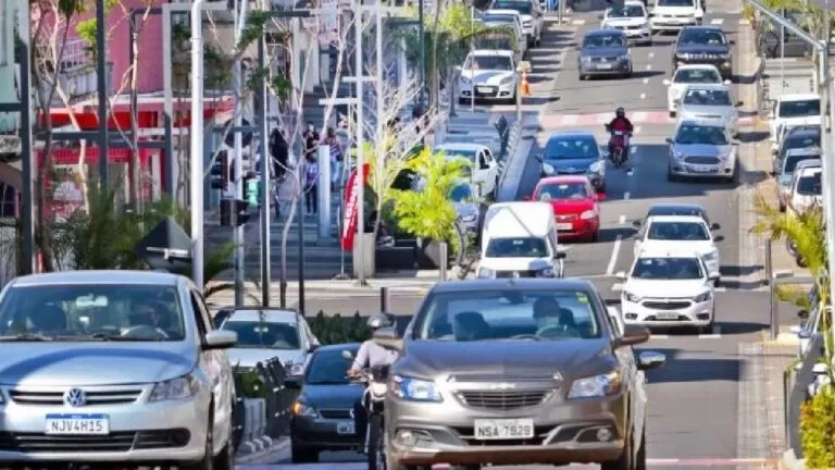 Calendário de pagamento: penúltima parcela do IPVA vence em 28 de abril